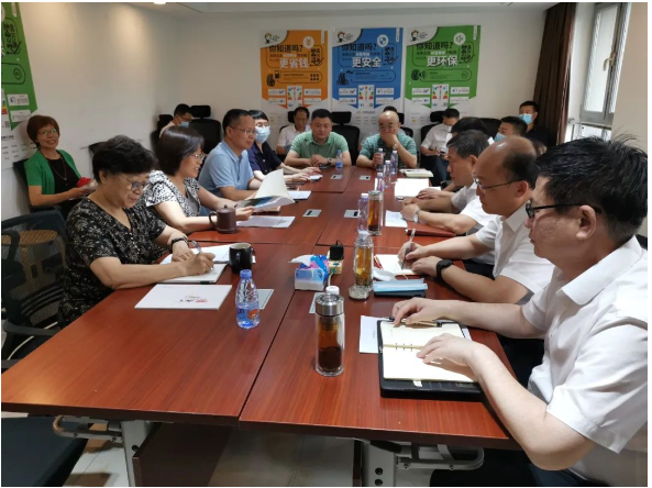 景縣政府與中橡協(xié)交流膠管行業(yè)如何做強(qiáng)